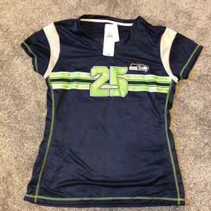 Brand New Seahawks jersey/shirt